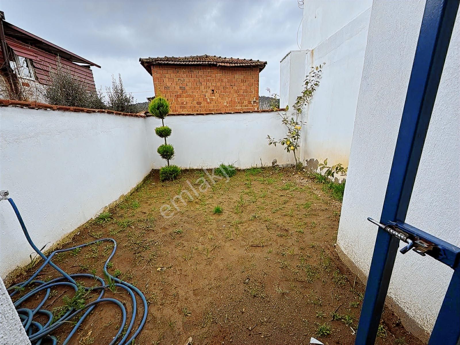 Derin Emlak'tan Muhteşem Konumda Satılık Müstakil Ev - Görsel 9