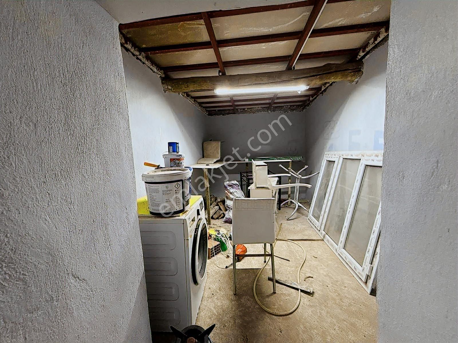 Derin Emlak'tan Muhteşem Konumda Satılık Müstakil Ev - Görsel 4