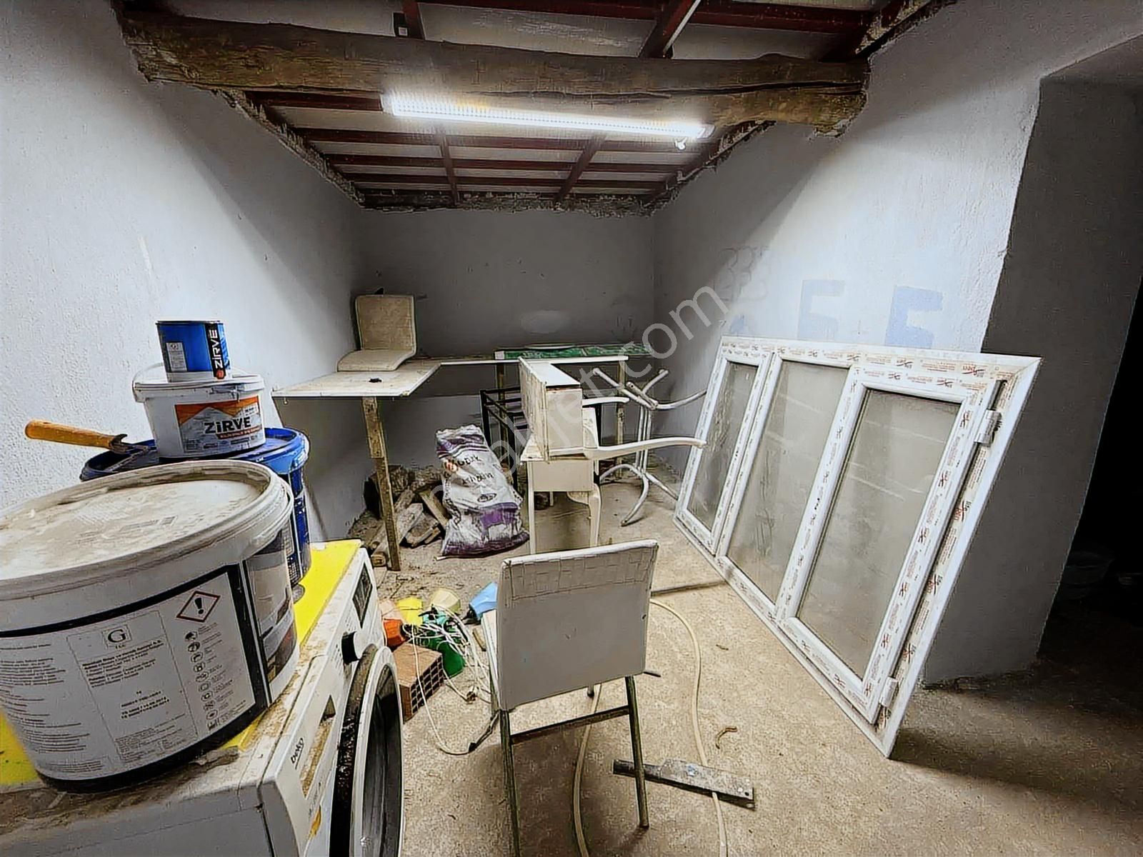 Derin Emlak'tan Muhteşem Konumda Satılık Müstakil Ev - Görsel 14