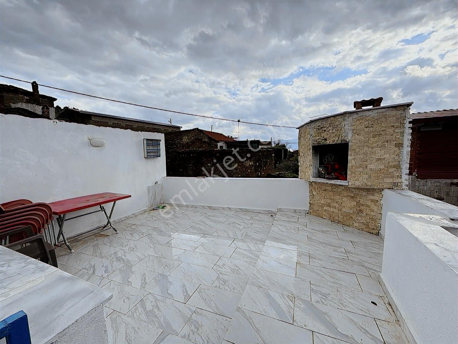 Derin Emlak'tan Muhteşem Konumda Satılık Müstakil Ev - Görsel 23