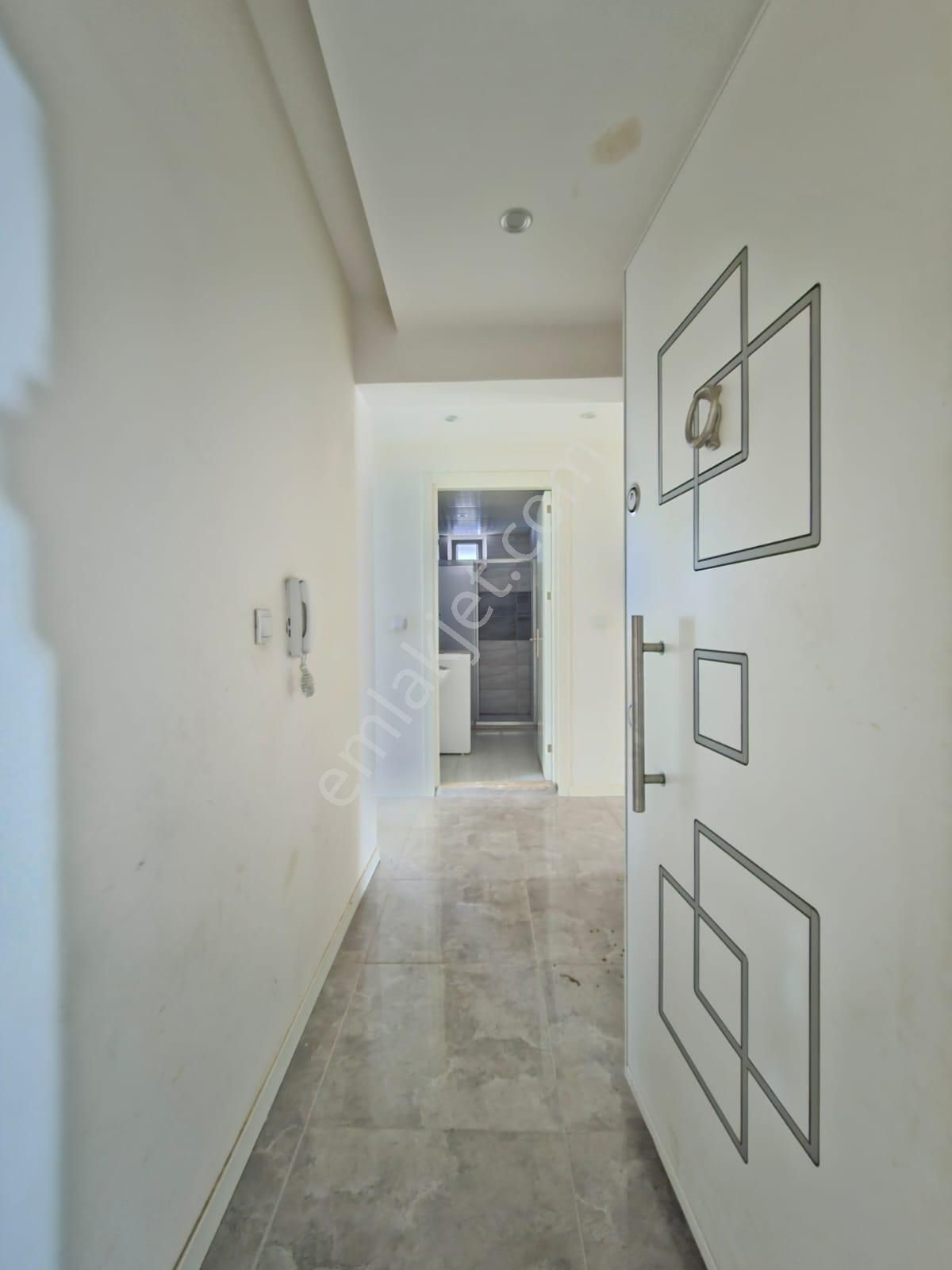 Denizli Çakmak Ta Sağlık Ocağına Yakın Harika Konumda 2+1 Kiralık Daire - Görsel 11