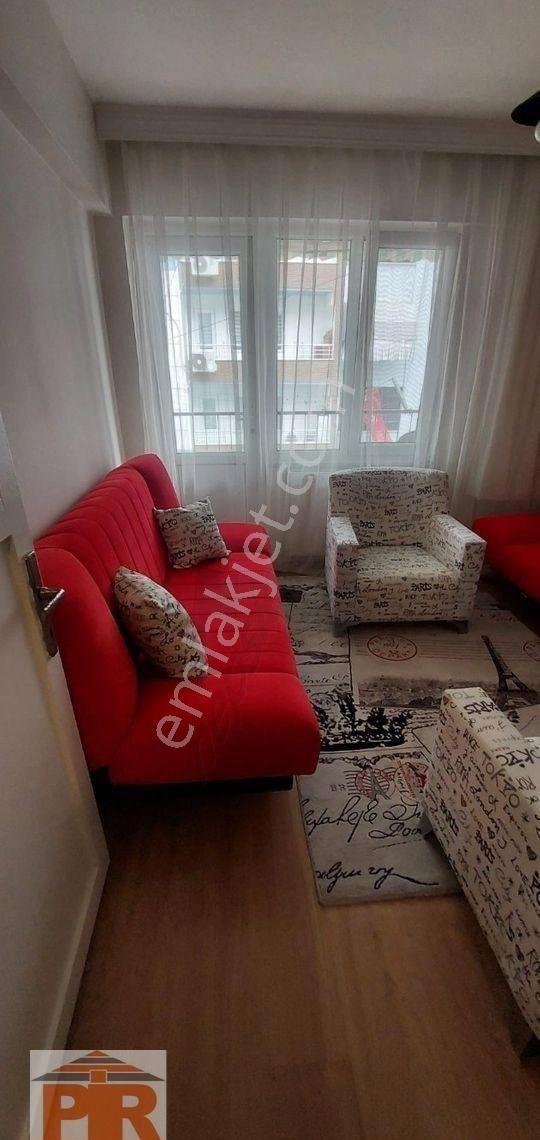 Eski Pazar Caddesinde 2+1 Eşyalı Satılık Daire - Görsel 8