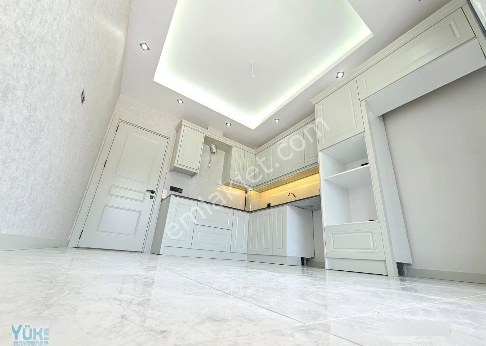 Denizli Şemikler Mahallesinde Cinkaya Mevki 3+1 Ebeveyn Banyolu Lüks Arakat Satılık Daire - Görsel 6