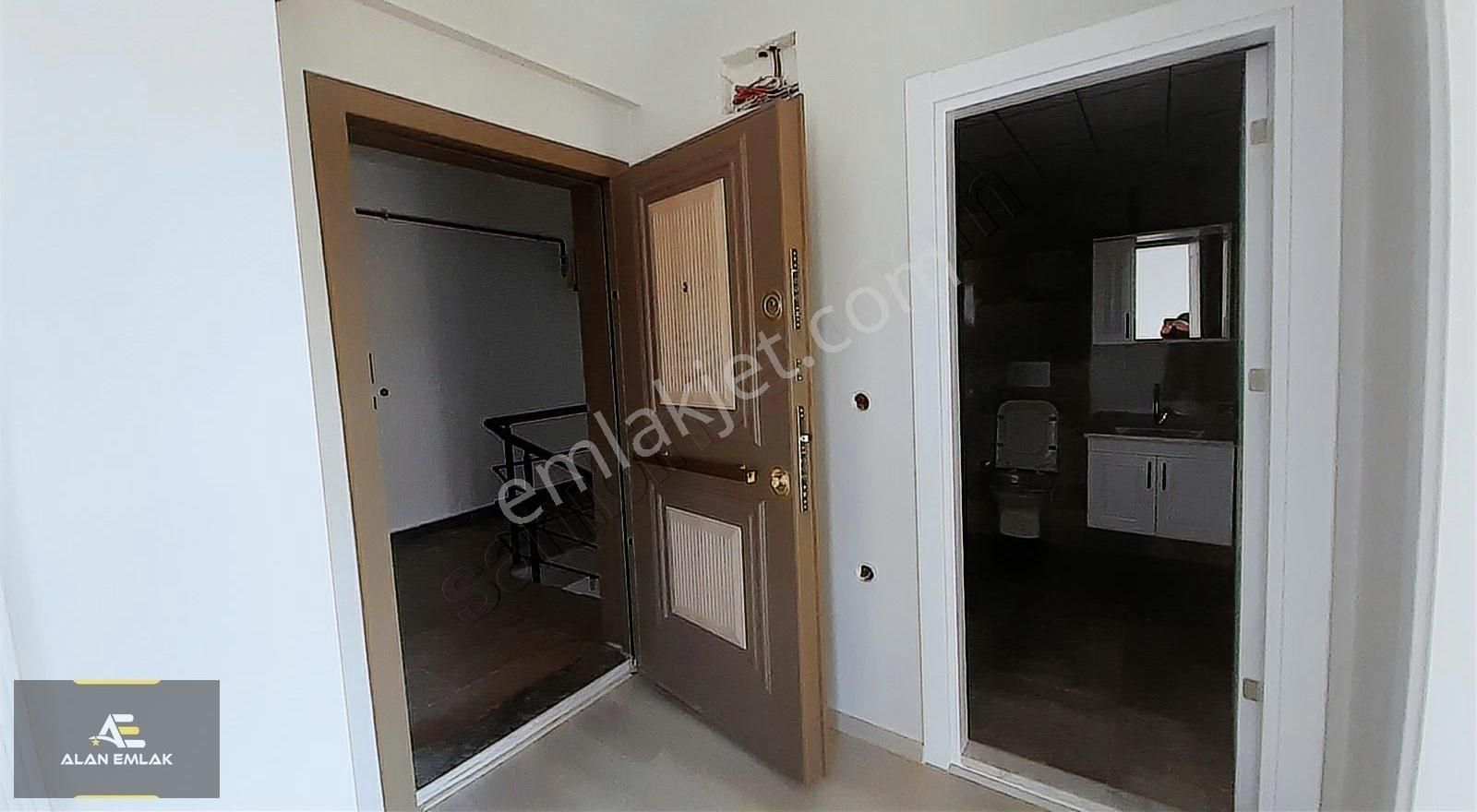 Alan Emlak;çatalçam'da Yola Cephe, Denize Yakın Satılık 1+1 - Görsel 2