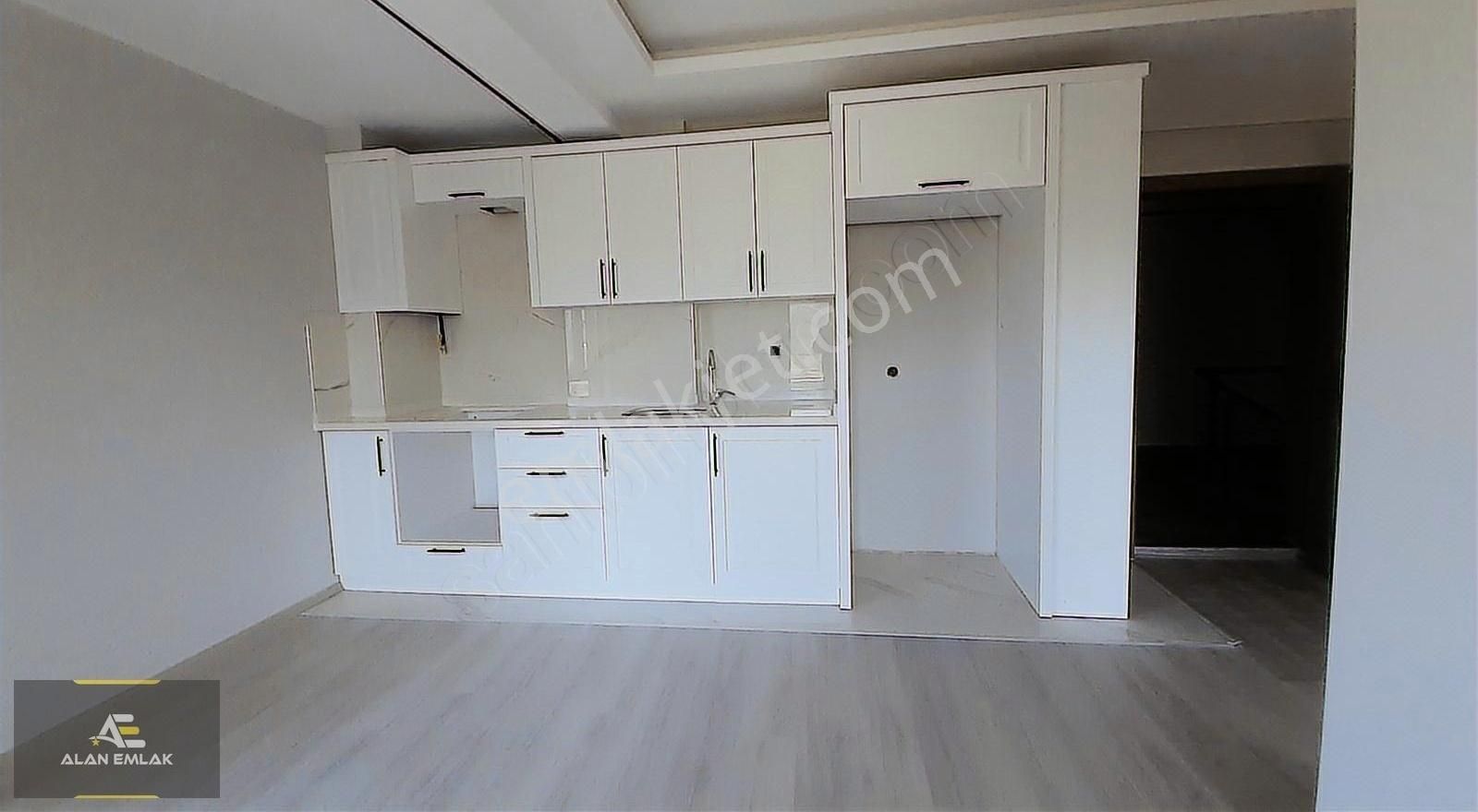 Alan Emlak;çatalçam'da Yola Cephe, Denize Yakın Satılık 1+1 - Görsel 8