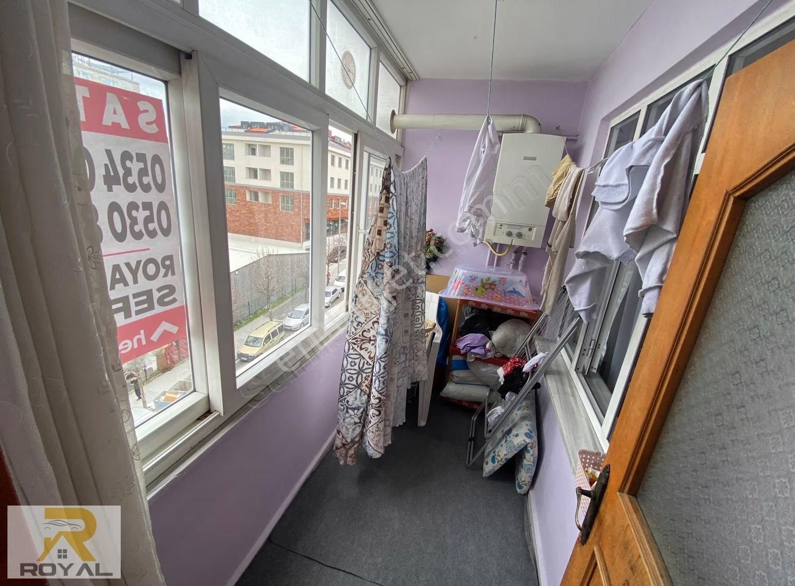 Atatrük Mahallesin'de Cadde Üzeri Köşe Başı Kullanışlı Daire - Görsel 14