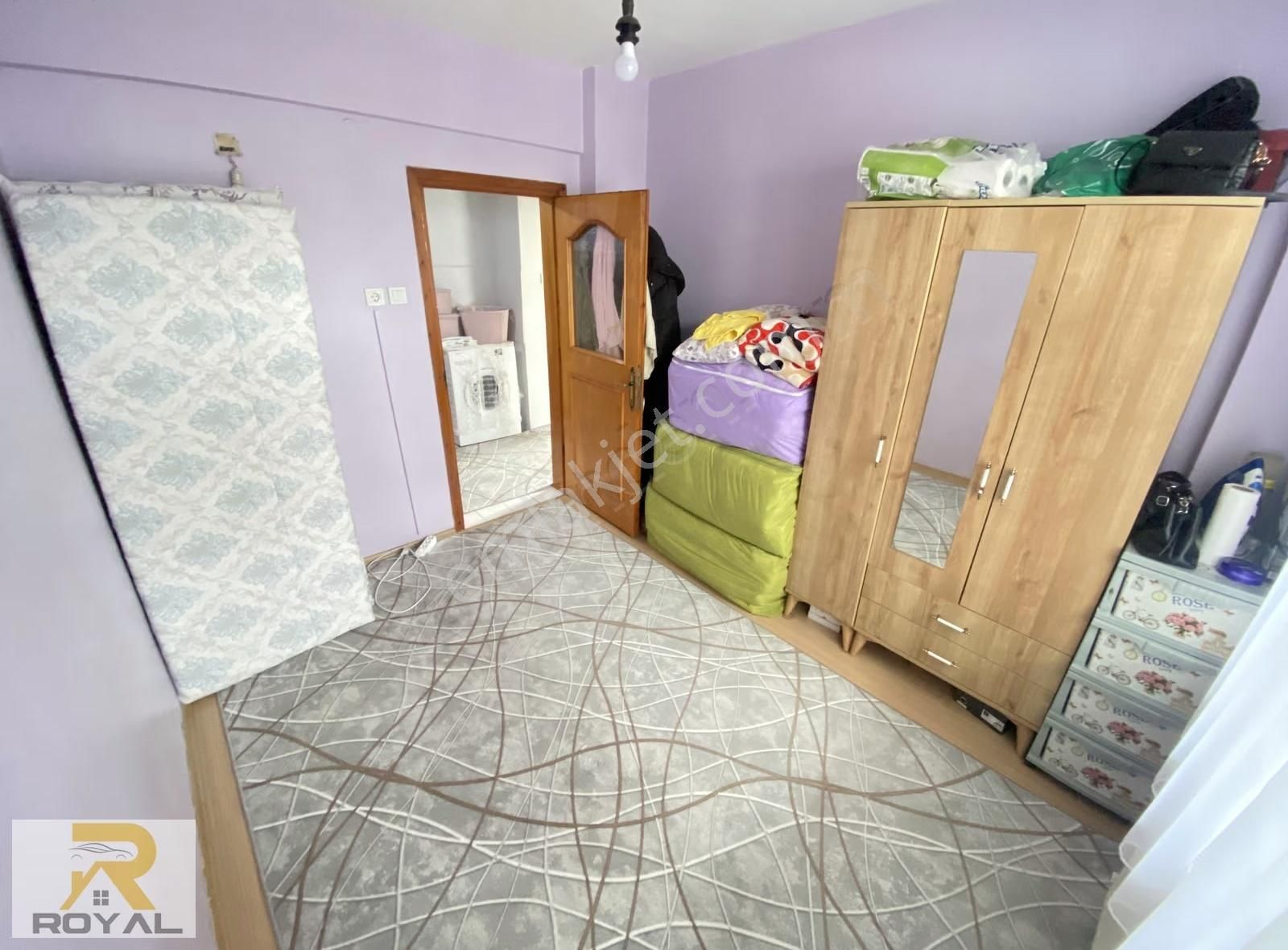 Atatrük Mahallesin'de Cadde Üzeri Köşe Başı Kullanışlı Daire - Görsel 5