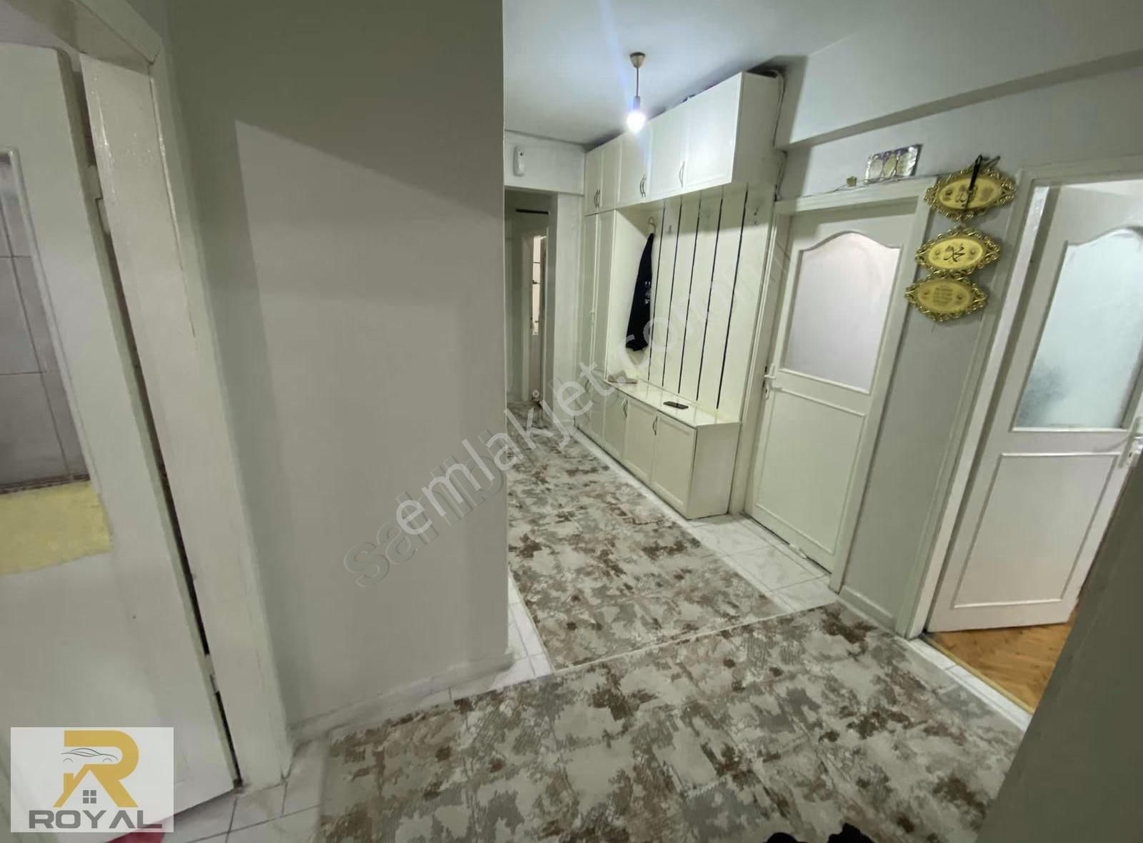 Gültepe Mahallesinde 3+1 Geniş Kullanışlı Arakat Daire - Görsel 23