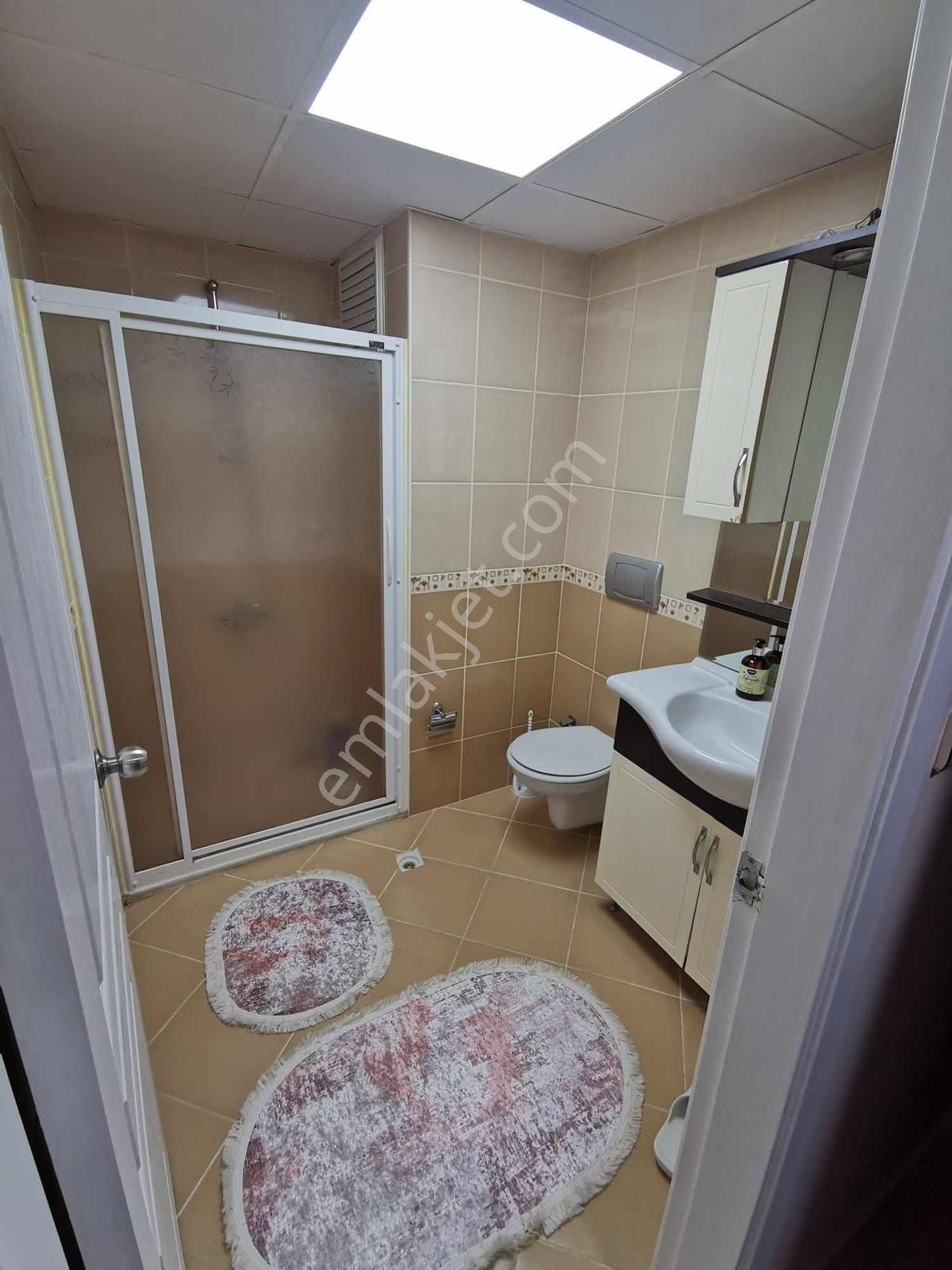 Bulut Emlak'tan Üç Kuyular Yakını Memur Kiracılı 1+1 Daire - Görsel 33