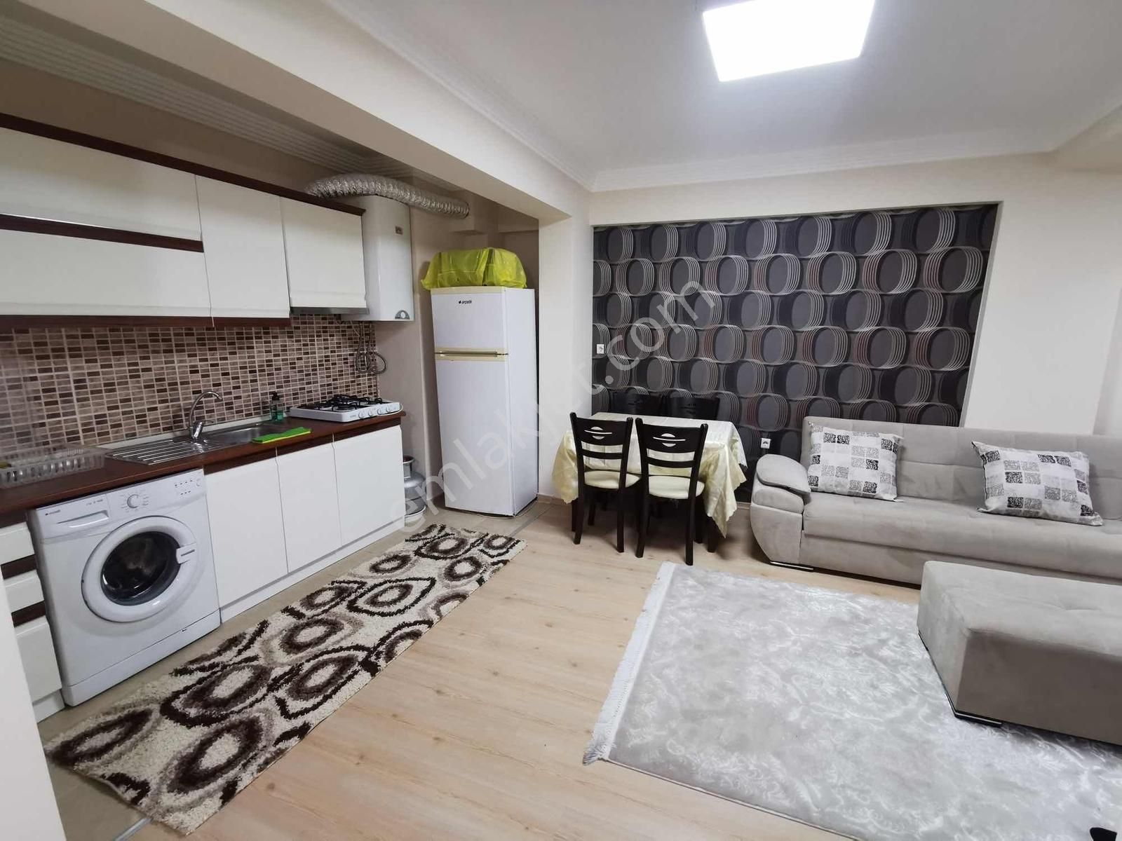 Bulut Emlak'tan Üç Kuyular Yakını Memur Kiracılı 1+1 Daire - Görsel 29