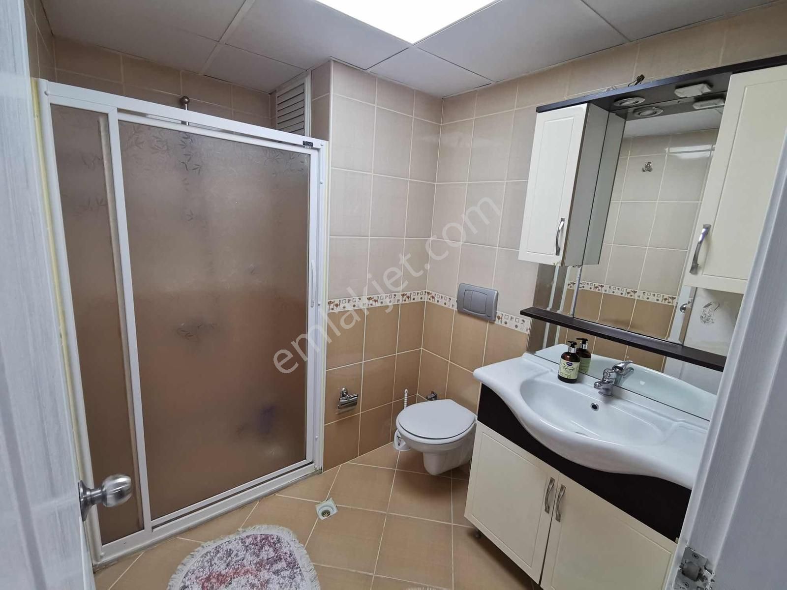 Bulut Emlak'tan Üç Kuyular Yakını Memur Kiracılı 1+1 Daire - Görsel 9