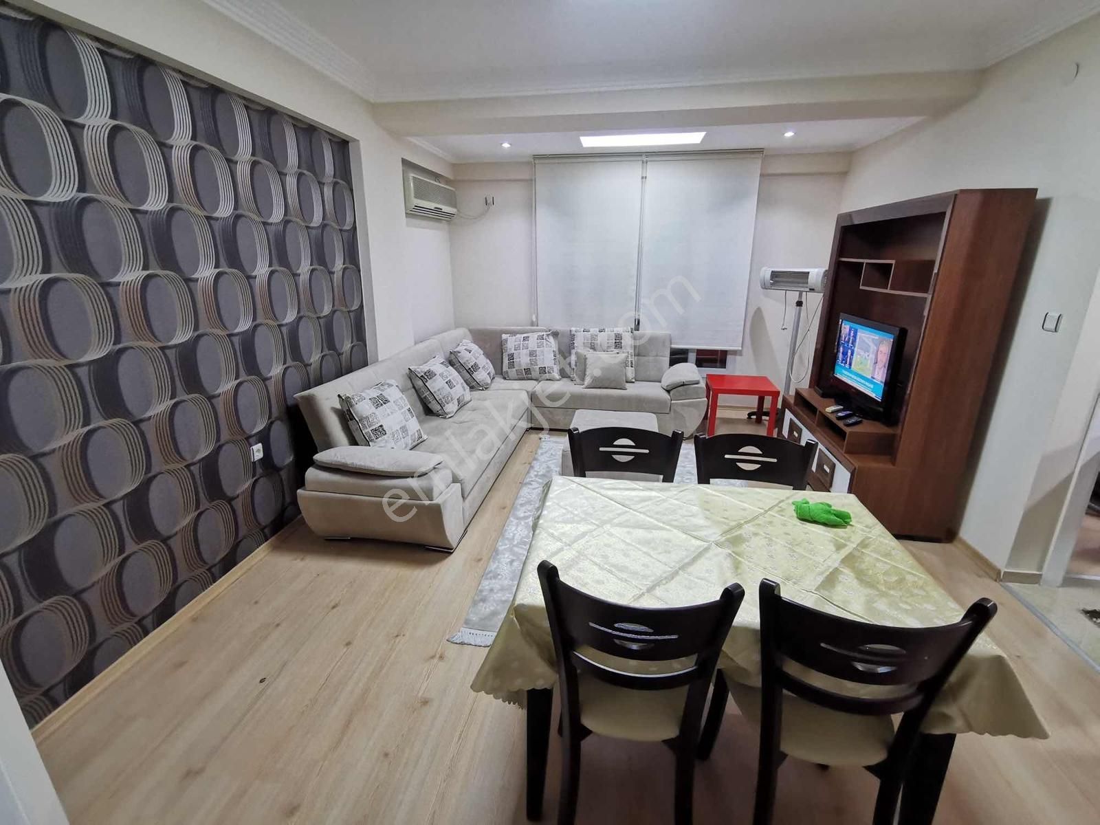 Bulut Emlak'tan Üç Kuyular Yakını Memur Kiracılı 1+1 Daire - Görsel 17