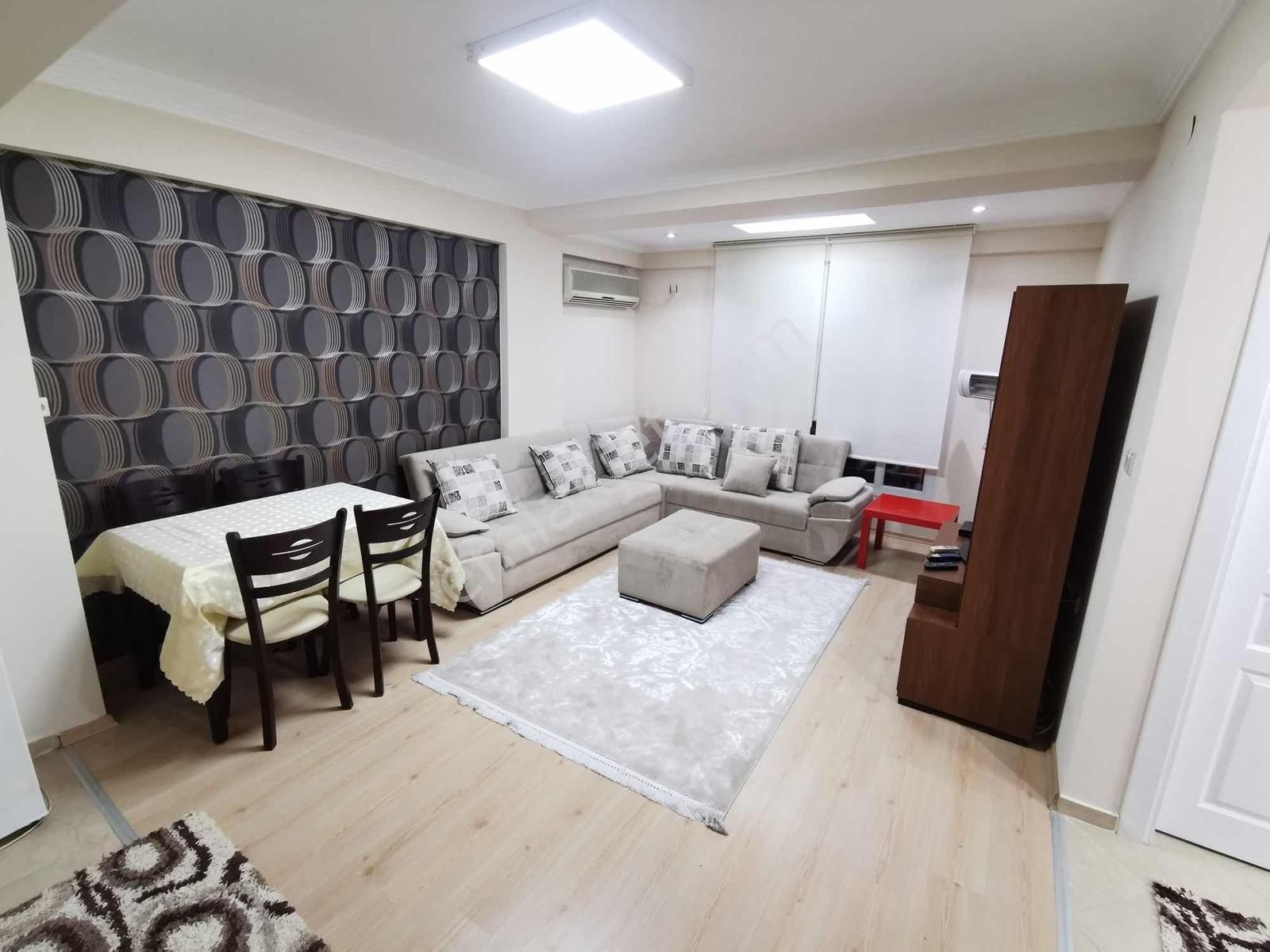 Bulut Emlak'tan Üç Kuyular Yakını Memur Kiracılı 1+1 Daire - Görsel 34