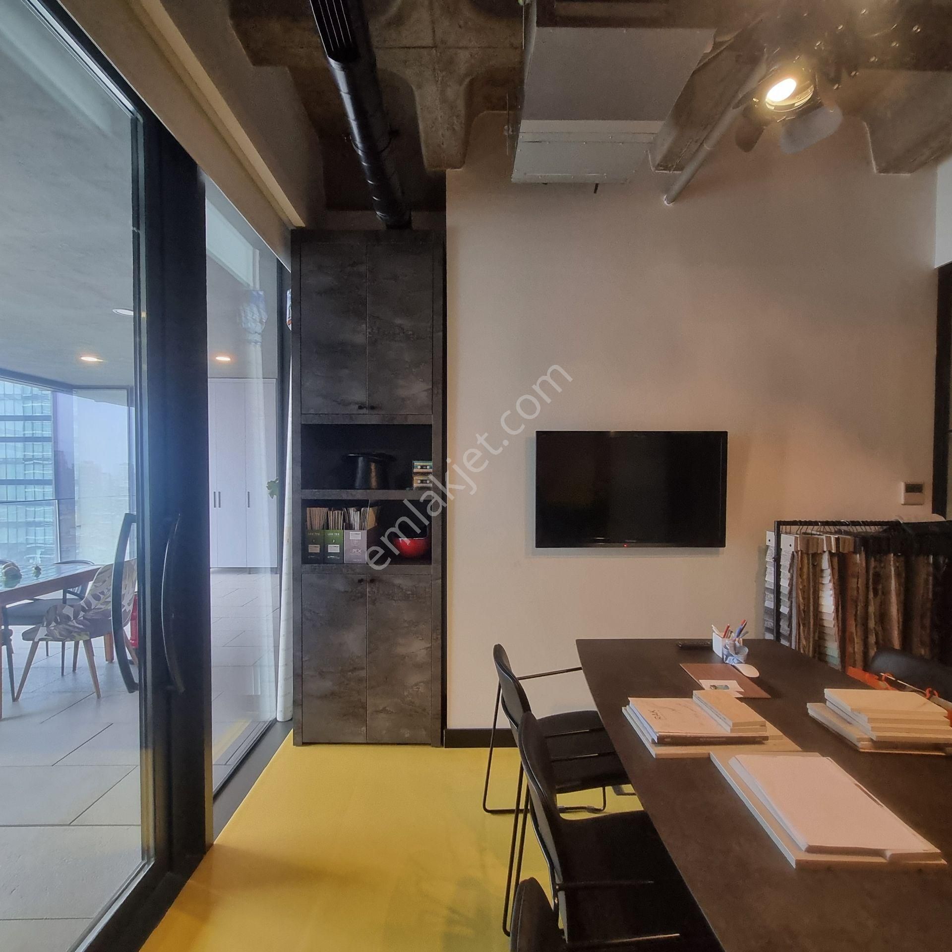 Now Bomonti'de 207 M2 Eşyalı - Teraslı Kiralık Ofis - Görsel 12