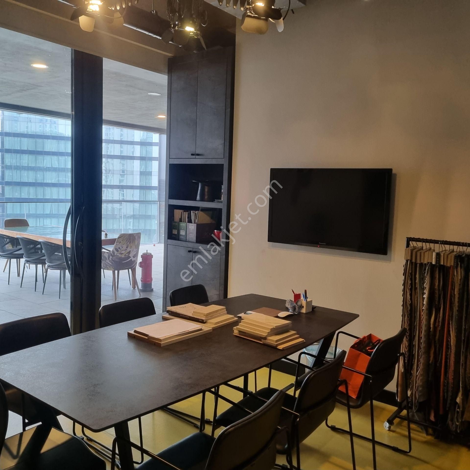 Now Bomonti'de 207 M2 Eşyalı - Teraslı Kiralık Ofis - Görsel 30