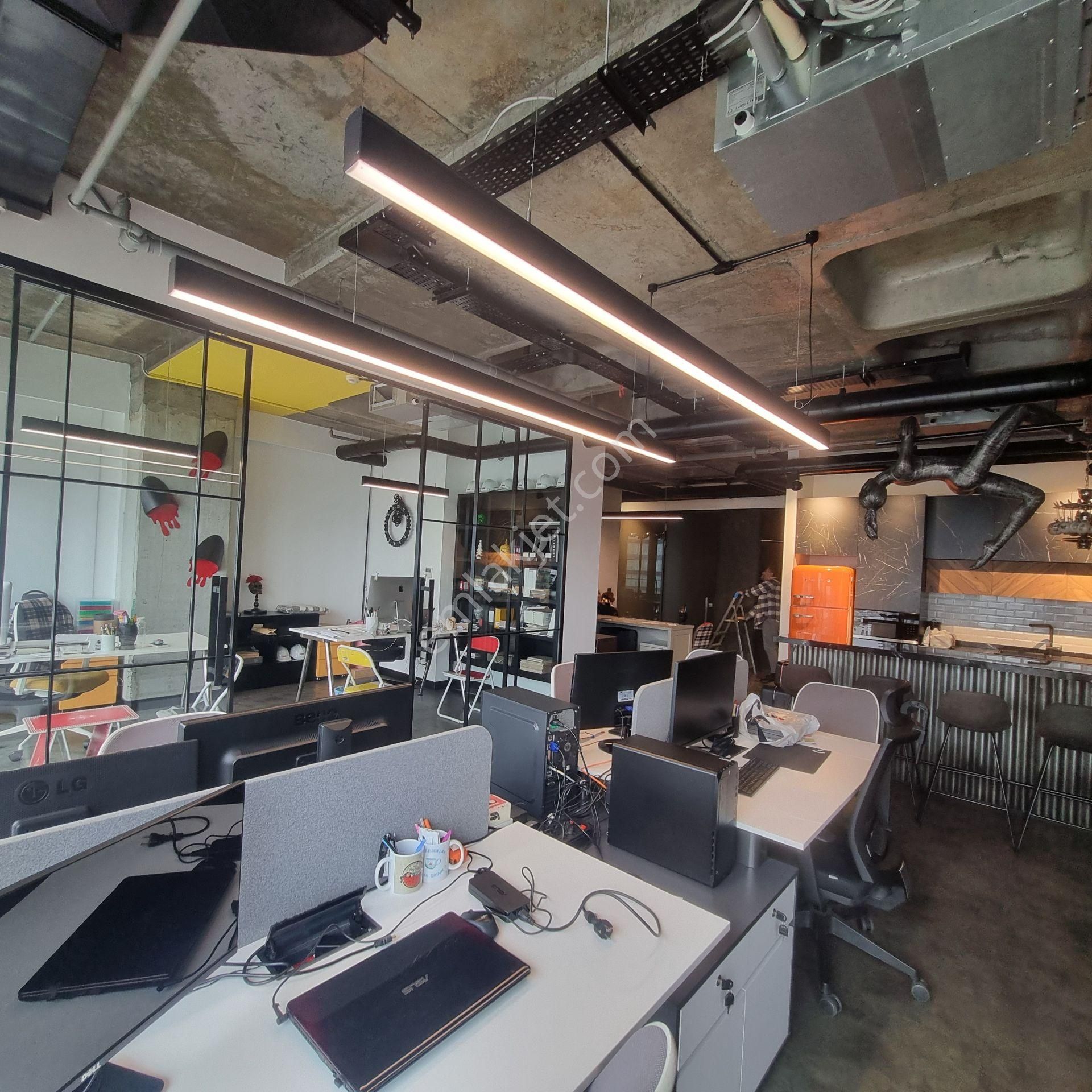 Now Bomonti'de 207 M2 Eşyalı - Teraslı Kiralık Ofis - Görsel 11