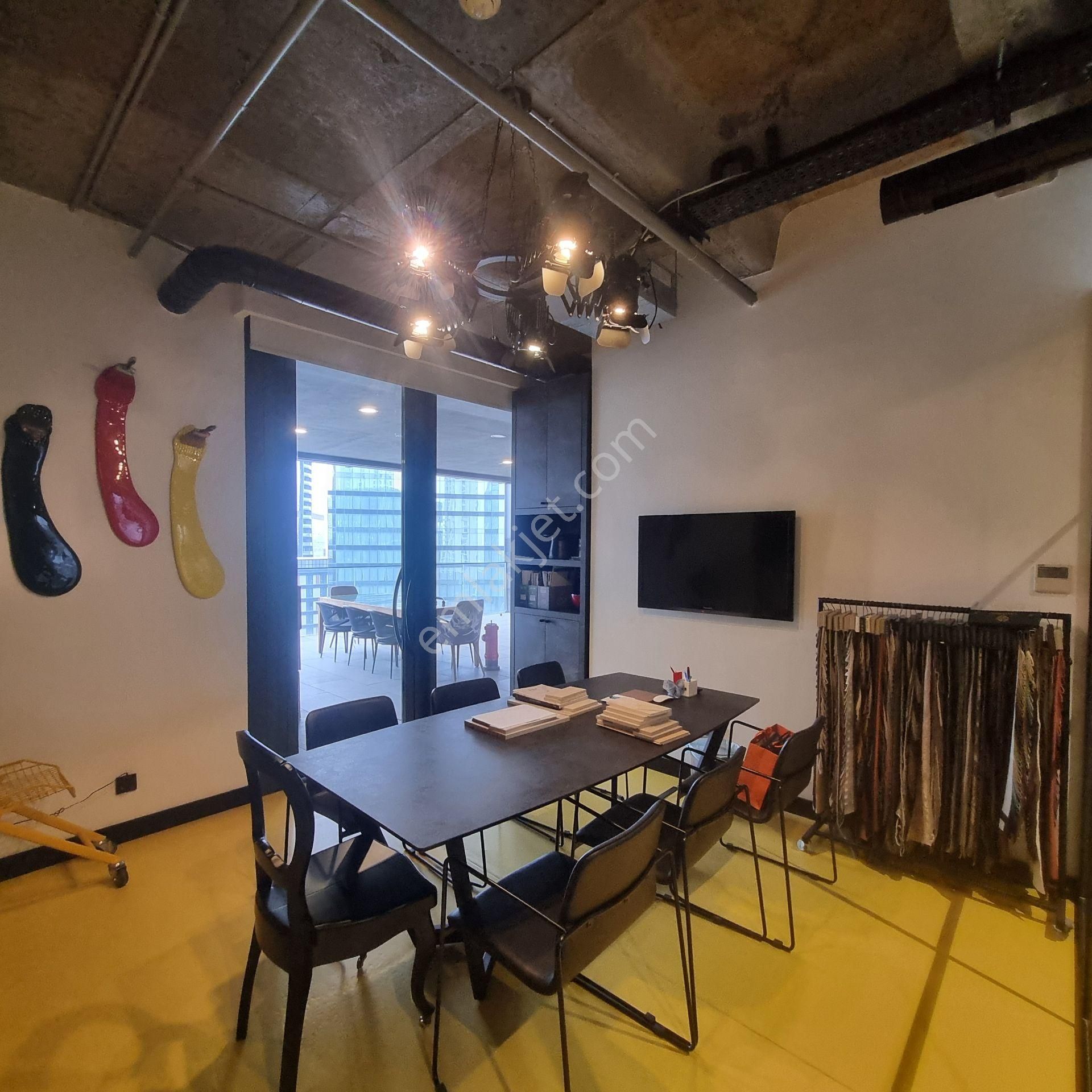 Now Bomonti'de 207 M2 Eşyalı - Teraslı Kiralık Ofis - Görsel 26