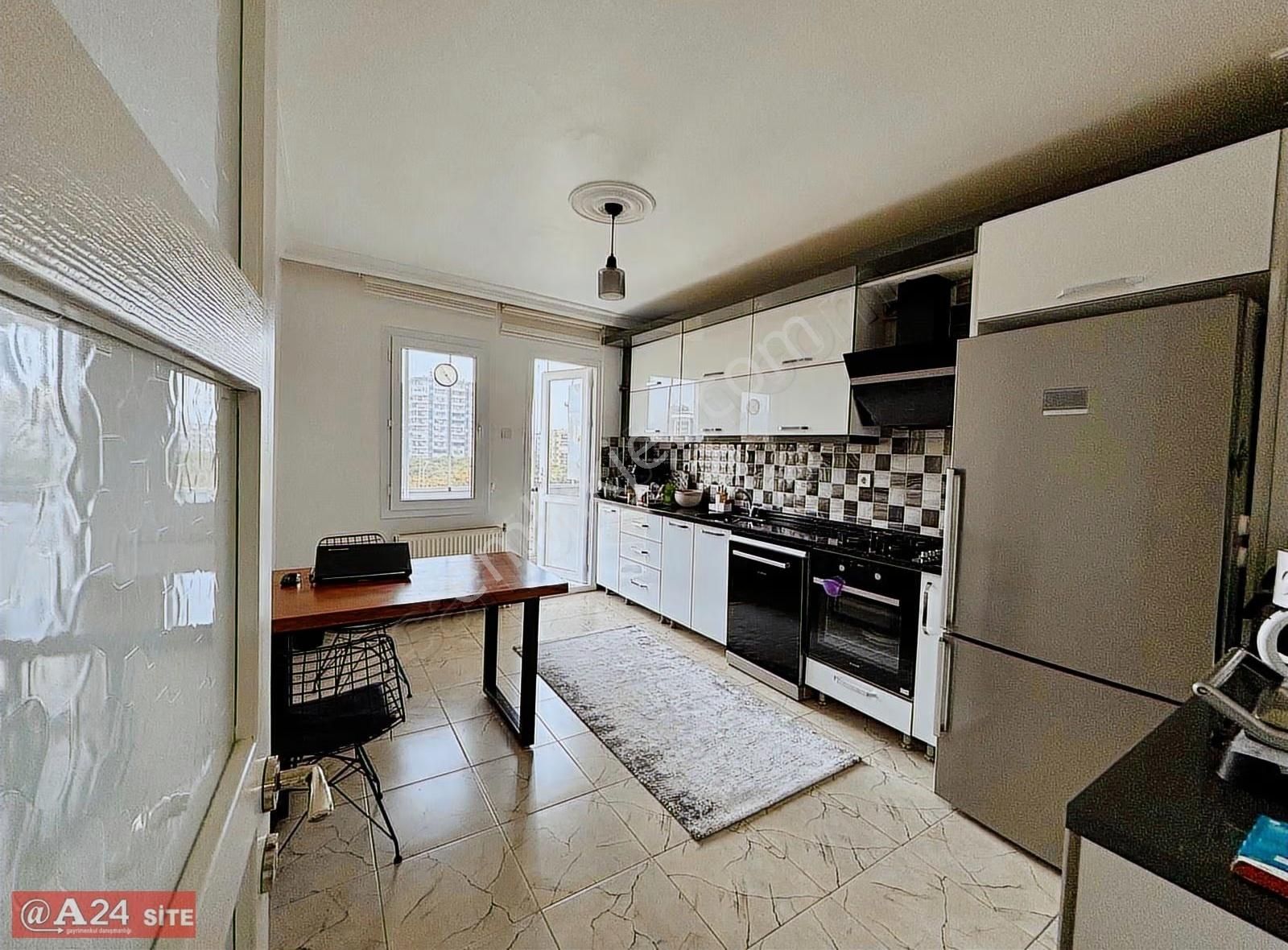 Karşıyaka Dedebaşında Geniş Ferah Yatırımlık 3+1 Daire - Görsel 21