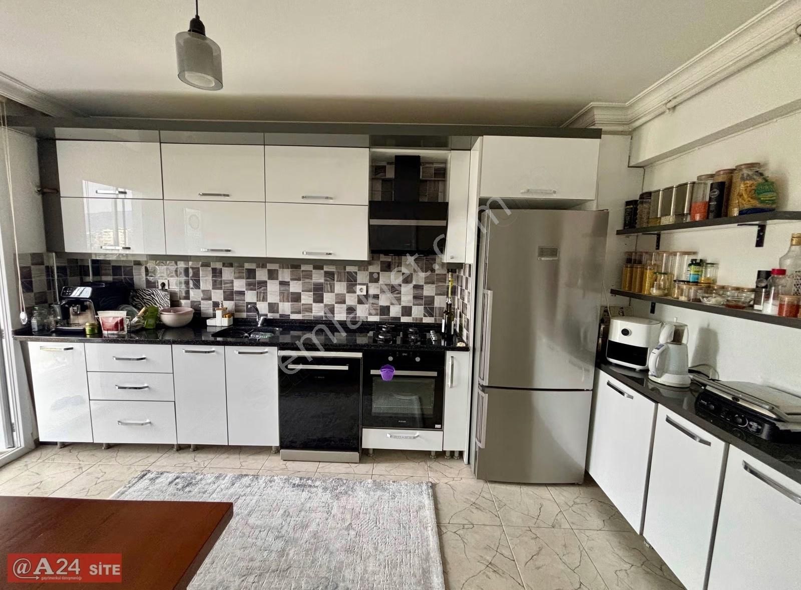 Karşıyaka Dedebaşında Geniş Ferah Yatırımlık 3+1 Daire - Görsel 29