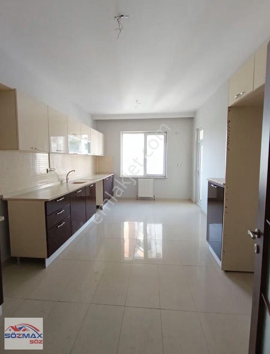 Hulisi Akar A Yakın 190 M2 Geniş 3+1 Kiralık Daire - Görsel 15