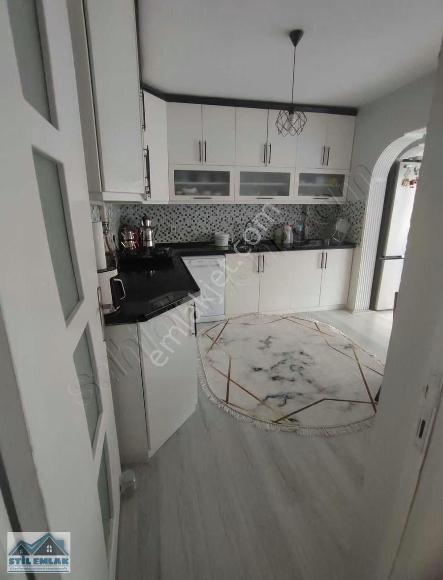 Salihli Satılık 3+1 Daire Gürsel Caddesi Üzeri - Görsel 7