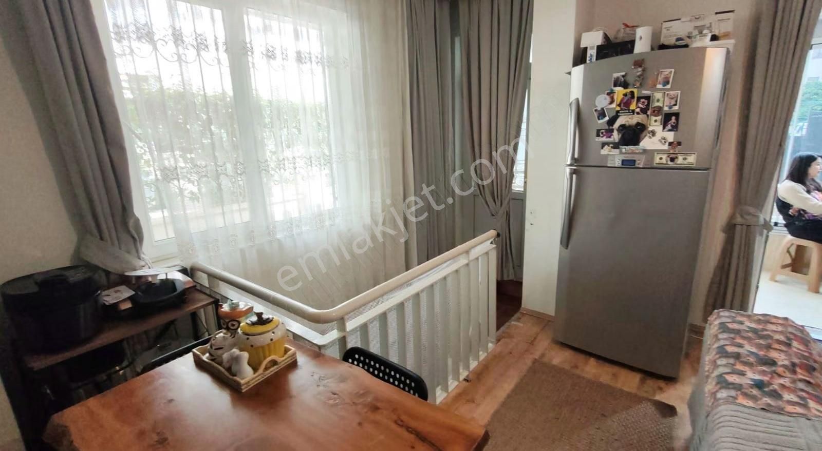 Meydan Kavagi Tramvaya Yakın Ters Dubleks 2+1 100m2 5750000 Tl - Görsel 13