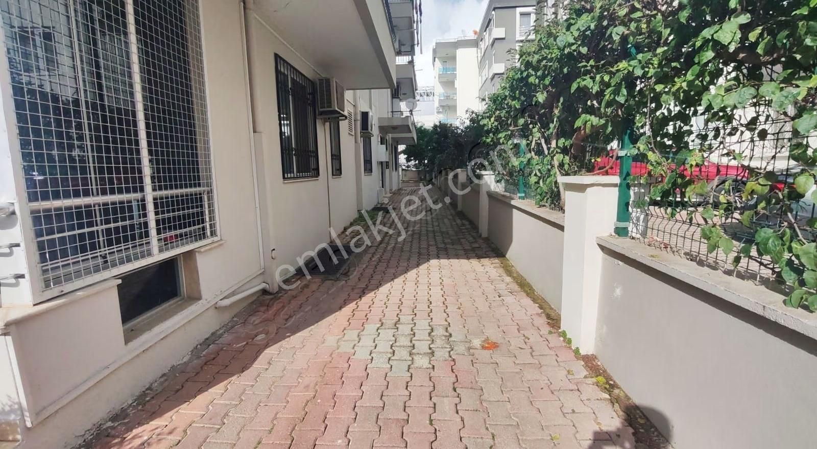 Meydan Kavagi Tramvaya Yakın Ters Dubleks 2+1 100m2 5750000 Tl - Görsel 19