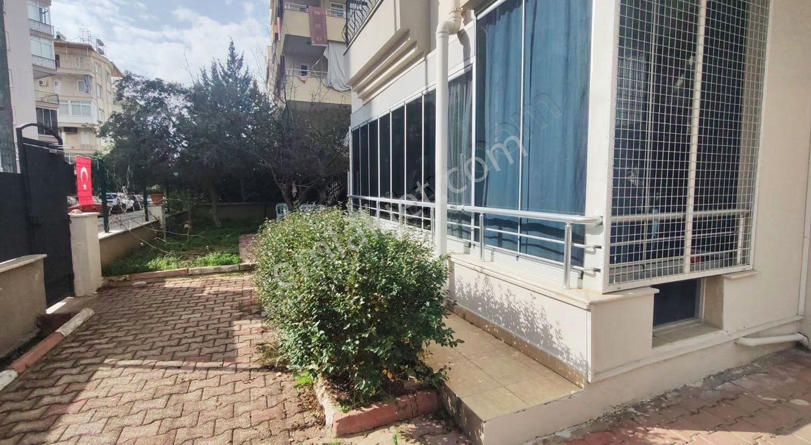 Meydan Kavagi Tramvaya Yakın Ters Dubleks 2+1 100m2 5750000 Tl - Görsel 28