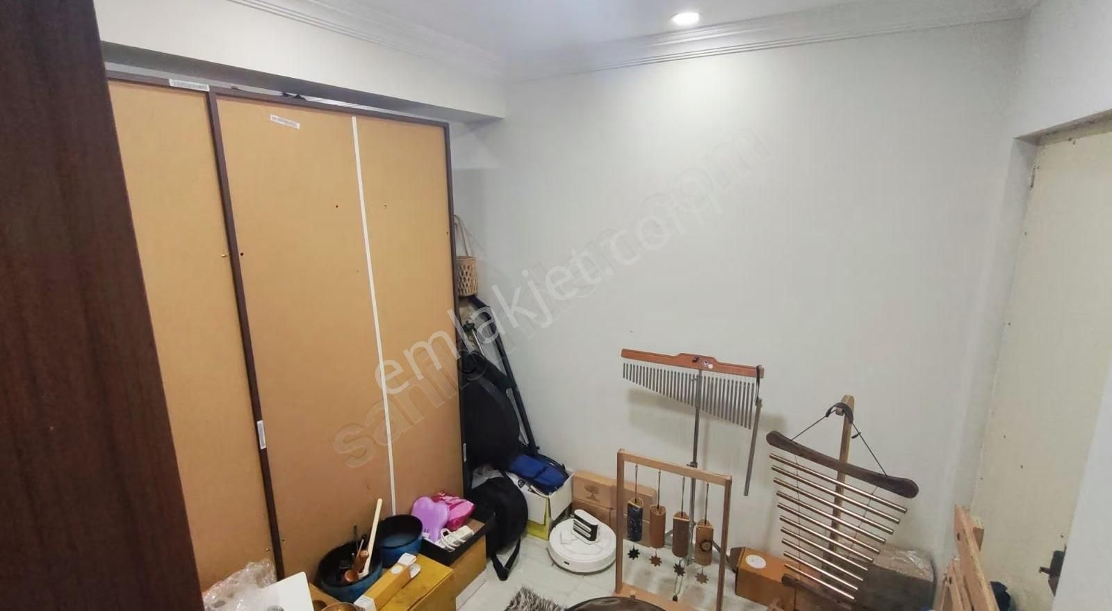 Meydan Kavagi Tramvaya Yakın Ters Dubleks 2+1 100m2 5750000 Tl - Görsel 10