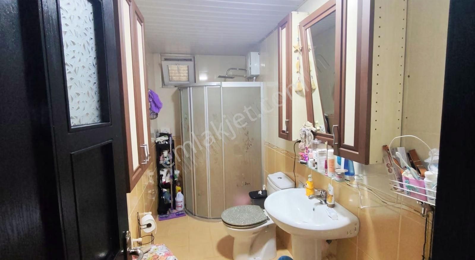 Meydan Kavagi Tramvaya Yakın Ters Dubleks 2+1 100m2 5750000 Tl - Görsel 3