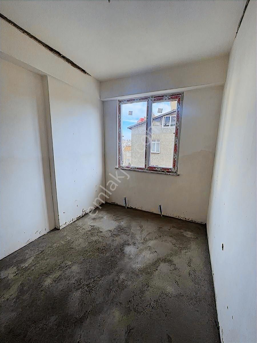 Koru Emlak'tan:2+1=90m2 Arakat Yeni Lüx Fırsat Daire Satılıktır - Görsel 16