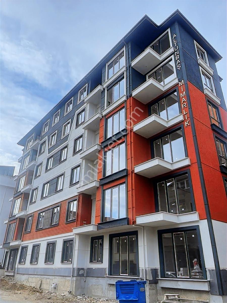 Koru Emlak'tan:2+1=90m2 Arakat Yeni Lüx Fırsat Daire Satılıktır - Görsel 3