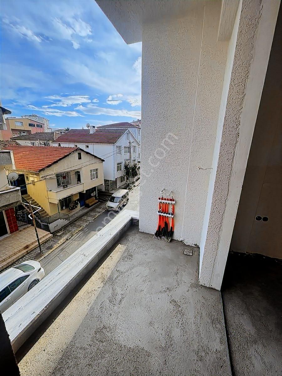 Koru Emlak'tan:2+1=90m2 Arakat Yeni Lüx Fırsat Daire Satılıktır - Görsel 24