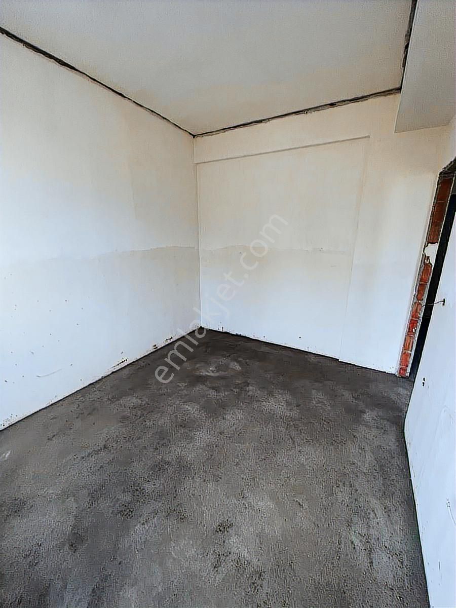 Koru Emlak'tan:2+1=90m2 Arakat Yeni Lüx Fırsat Daire Satılıktır - Görsel 12