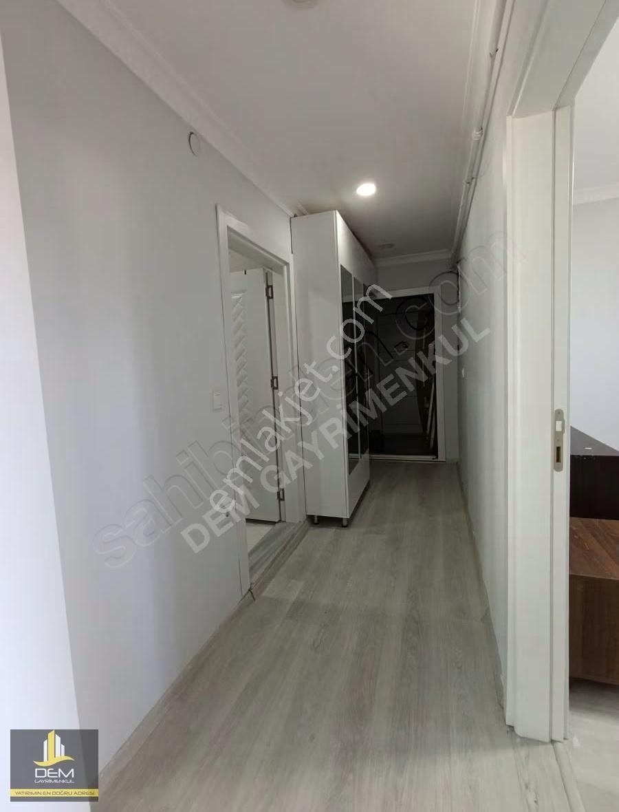Arnavutköyün Tam Merkezinde Kiralık 2+1 Çatı Daire - Görsel 17