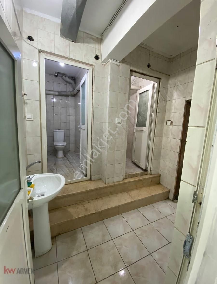 Tevfikbey Mah. Kiralık 170 M2 Dükkan/depo/imalthane - Görsel 5