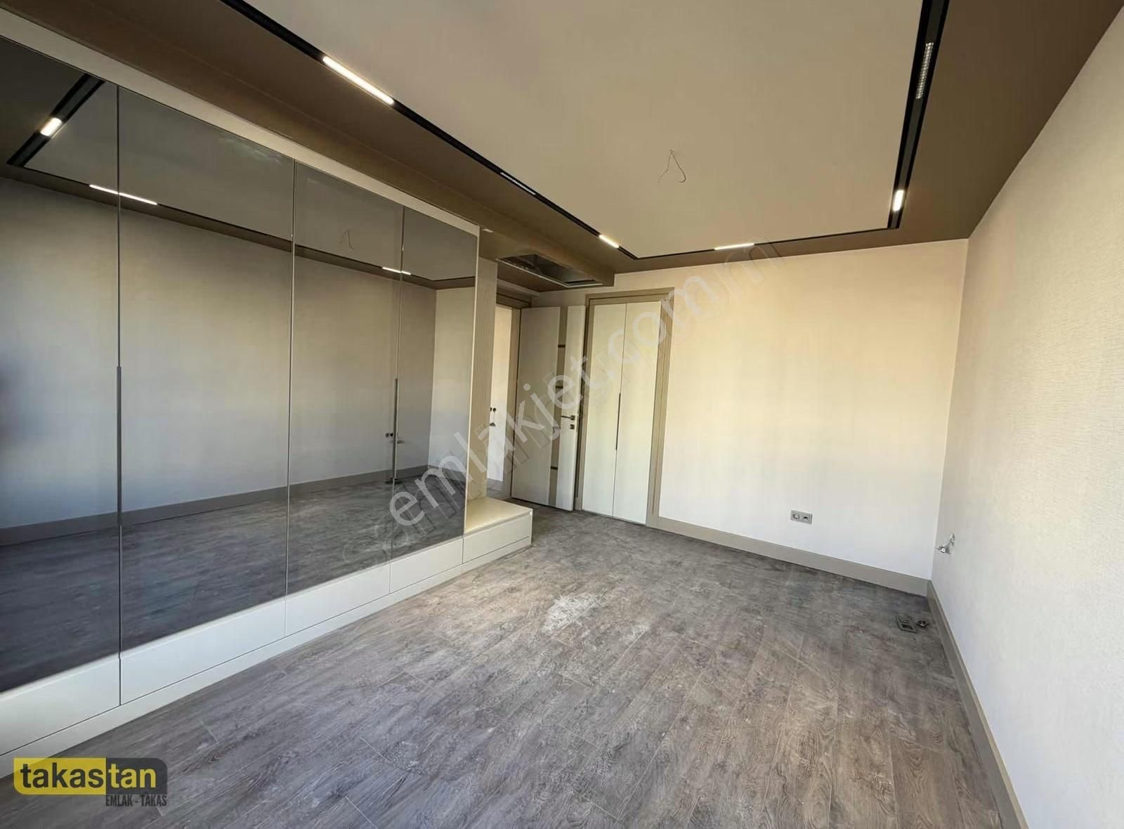 Korupark Civarı Ultra Lüx 2+1 Oturuma Hazır - Görsel 17