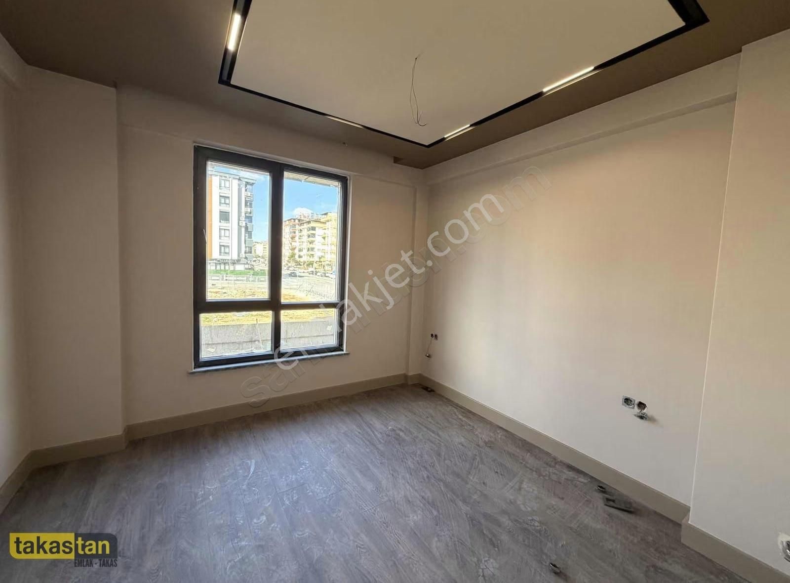 Korupark Civarı Ultra Lüx 2+1 Oturuma Hazır - Görsel 8