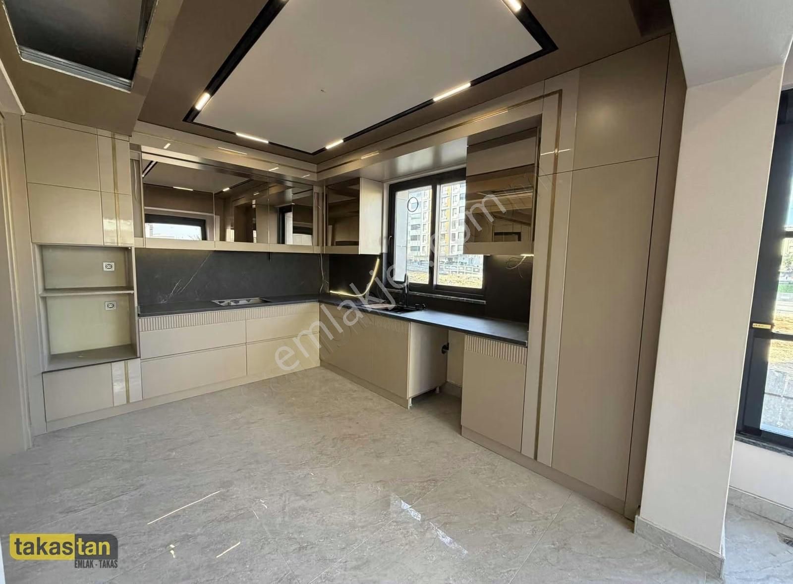 Korupark Civarı Ultra Lüx 2+1 Oturuma Hazır - Görsel 20