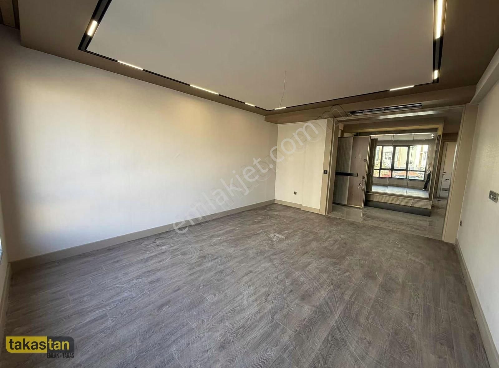 Korupark Civarı Ultra Lüx 2+1 Oturuma Hazır - Görsel 9