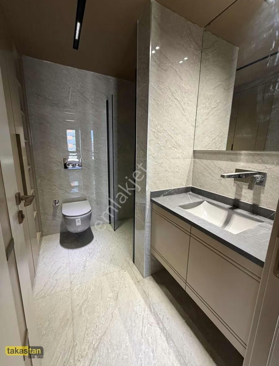 Korupark Civarı Ultra Lüx 2+1 Oturuma Hazır - Görsel 10