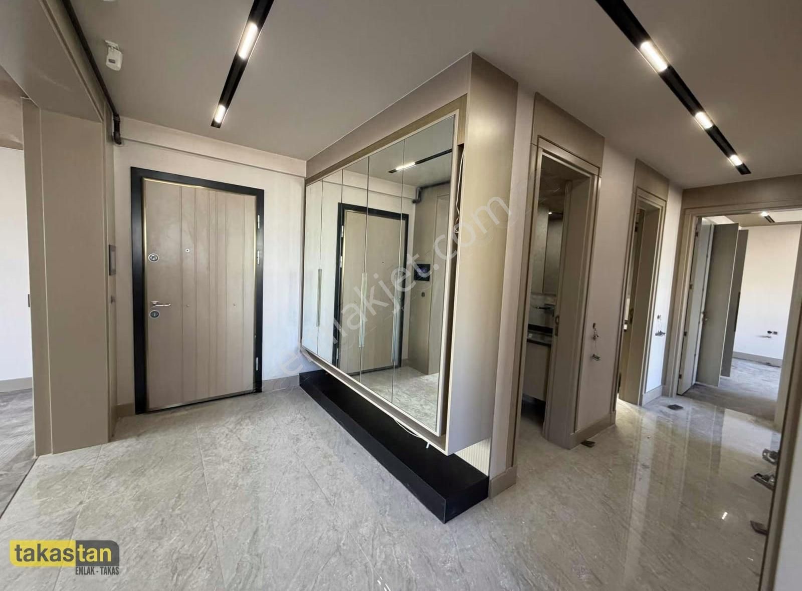 Korupark Civarı Ultra Lüx 2+1 Oturuma Hazır