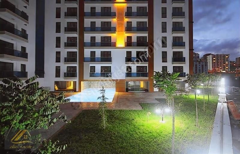 Yenimahallede Havuzlu Sitede Yatırımlık Eşyalı 1+0 - Görsel 11