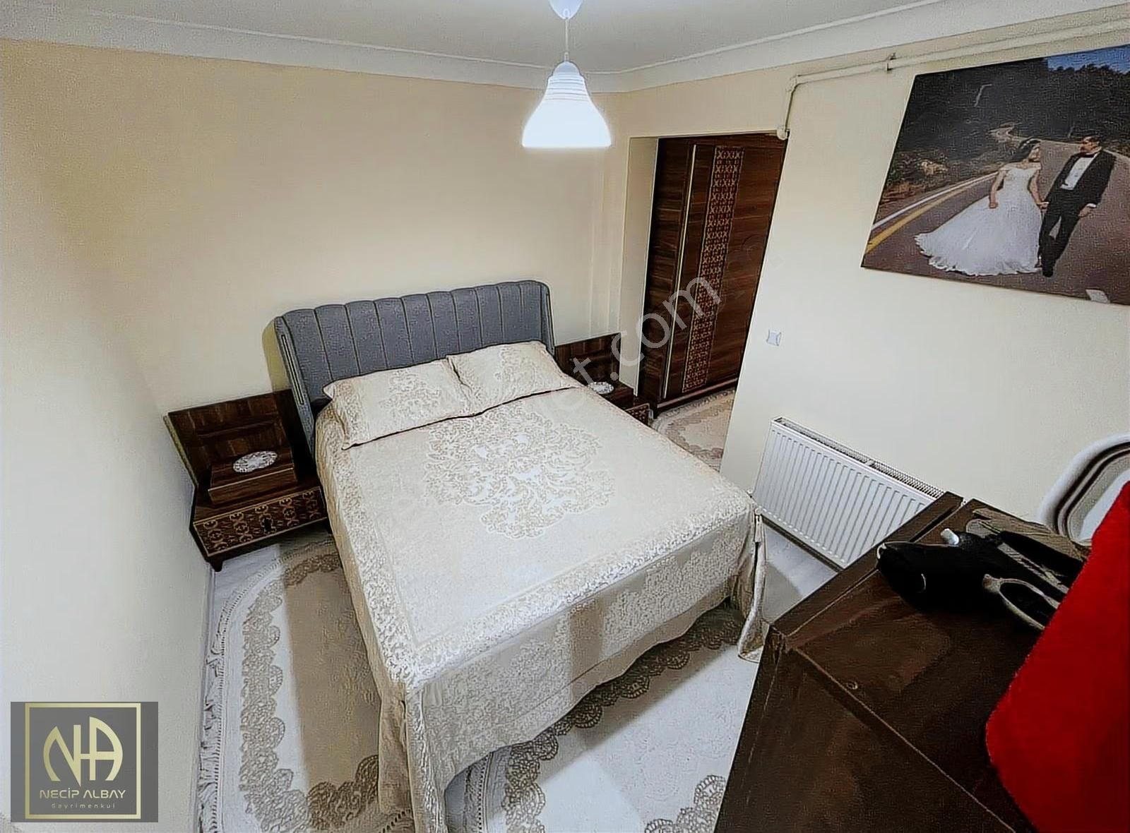 Necip Albay'dan Katta Cadde Üzeri Lüx Yapılı 2+1 Fırsat Dairesi - Görsel 5