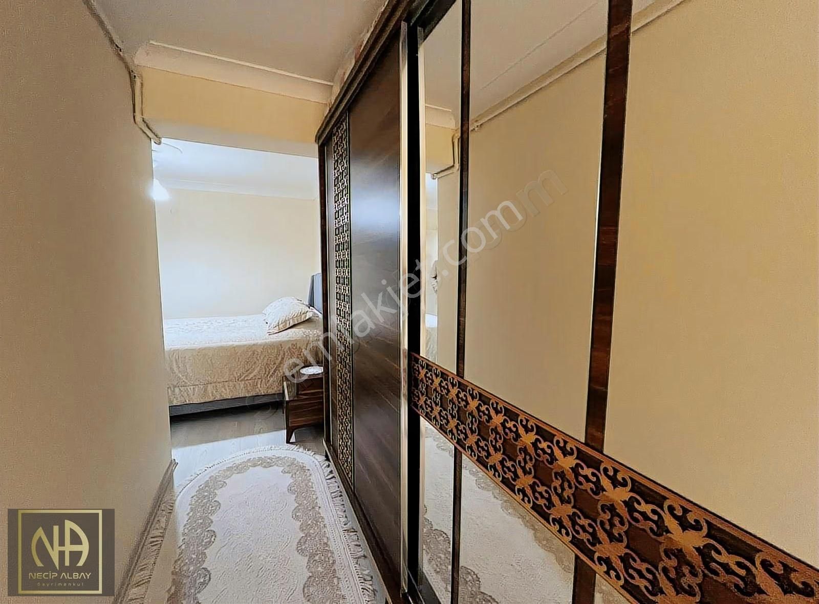 Necip Albay'dan Katta Cadde Üzeri Lüx Yapılı 2+1 Fırsat Dairesi - Görsel 19