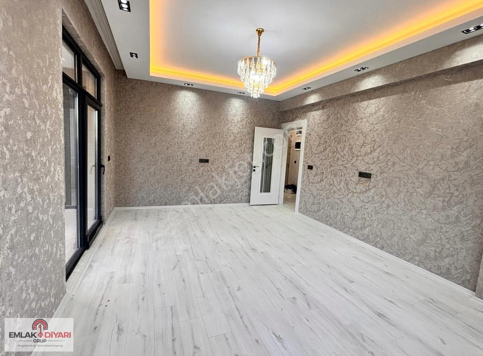 Emlak Diyarından Ertuğrulgazi De 2,5+1 Sıfır Satılık Lüx Daire