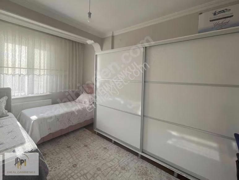 Pi Gayrimenkul'den Hacıseyit Mh. Çarşı Yakını Asansörlü Arakat - Görsel 6