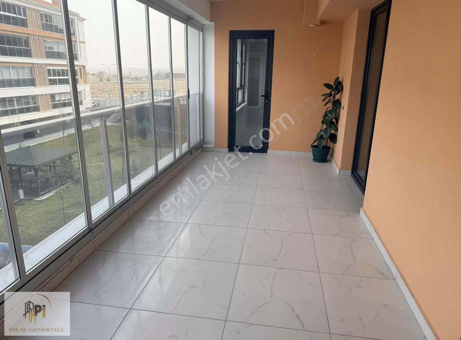 Pi Gayrimenkul'den Site İçi Özel Garajlı 4+1 Kiralık Daire - Görsel 28