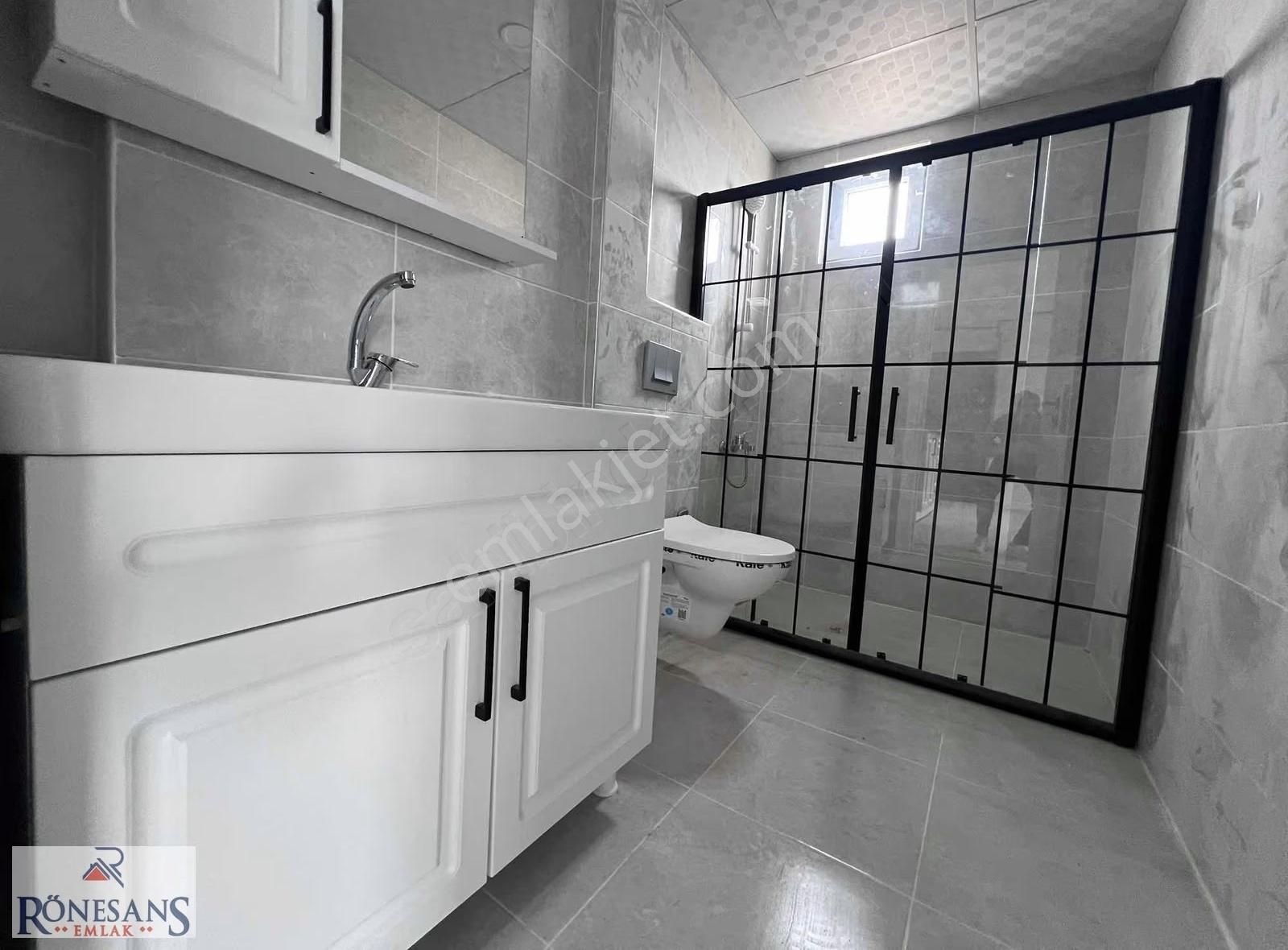 Rönesans Emlak'tan Geniş Ve Kullanışlı 1+1 Daire - Görsel 4