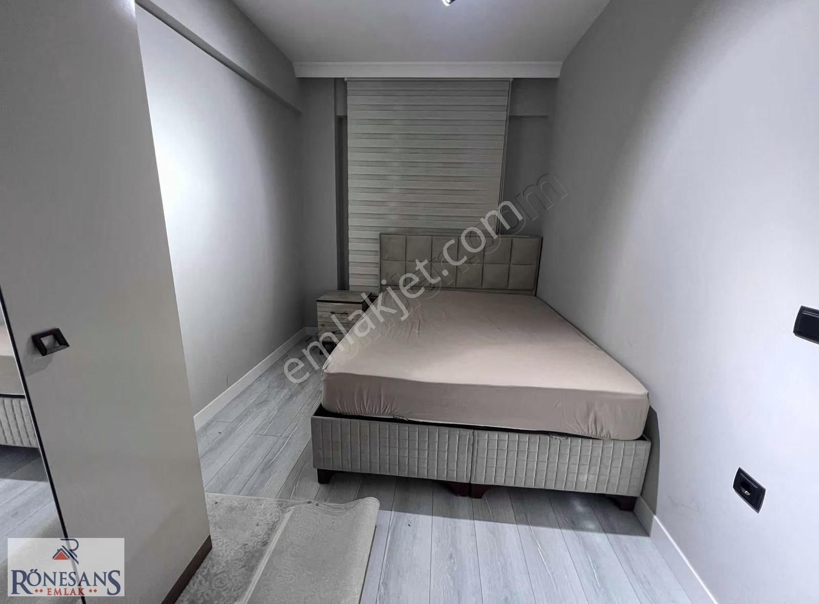 Rönesans Emlak' Tan Geniş Ve Kullanışlı 1+1 Daire - Görsel 15